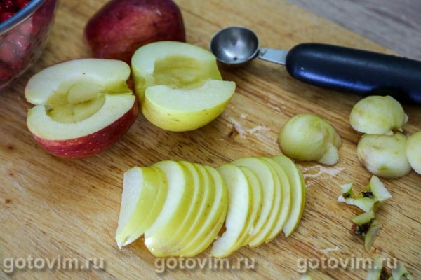 Компот из красной смородины с яблоками в мультиварке Компот из красной смородины с яблоками в мультиварке