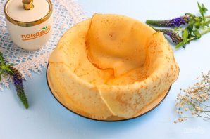 Блинный торт с заварным кремом Блинный торт с заварным кремом