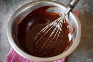 Шоколадные конфеты с фундуком Шоколадные конфеты с фундуком