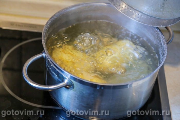 Картофель в духовке, запеченный с чили, чесноком и пряностями Картофель в духовке, запеченный с чили, чесноком и пряностями