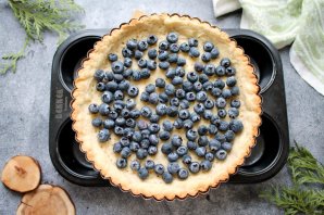 Песочный пирог с голубикой Песочный пирог с голубикой
