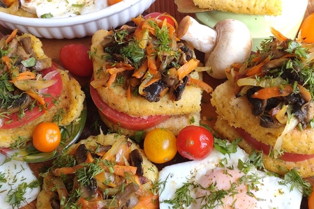 Закуска из овощей и грибов на поленте Закуска из овощей и грибов на поленте