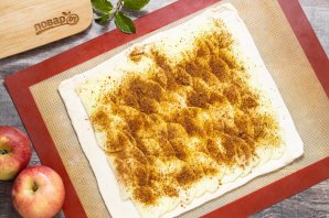 Слоеный пирог с яблоками Слоеный пирог с яблоками