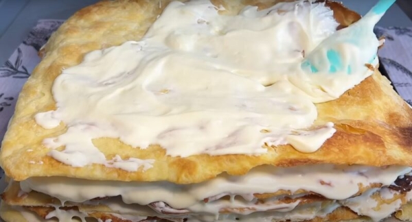 Хрустящий Наполеон за 25 минут. Такой в магазине не купишь Хрустящий Наполеон за 25 минут. Такой в магазине не купишь