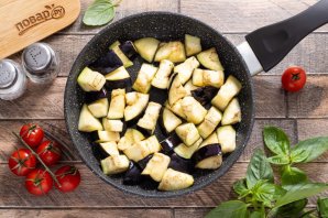 Рататуй с картошкой на сковороде