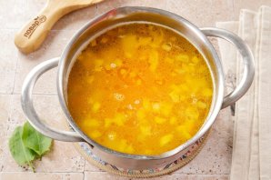 Суп со щавелем и яйцом Суп со щавелем и яйцом