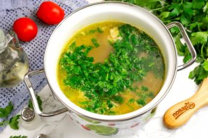 Чечевичный суп с курицей Чечевичный суп с курицей