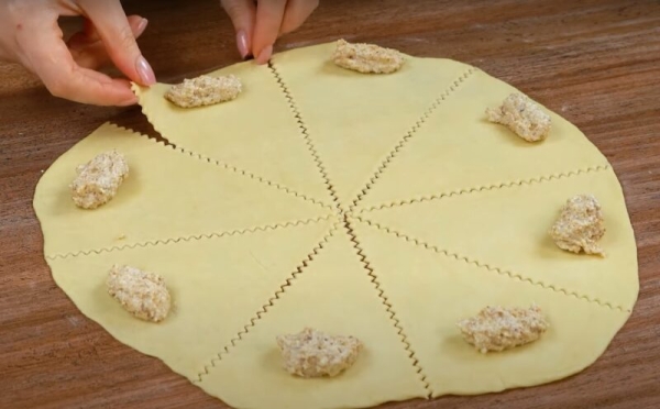 Вкус детства. Рулетики с безе: десерт готов за считанные минуты Вкус детства. Рулетики с безе: десерт готов за считанные минуты