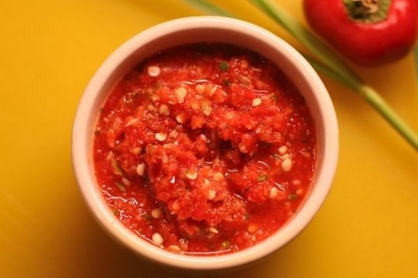 Дип с перцем чили и рыбным соусом