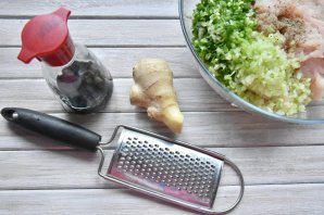 Момо с курицей Момо с курицей