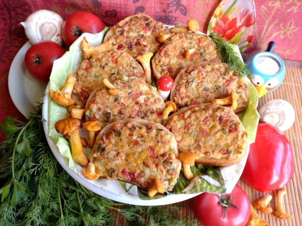 Бутерброды горячие с грибами Бутерброды горячие с грибами