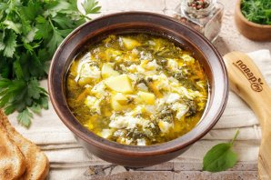 Суп со щавелем и яйцом Суп со щавелем и яйцом