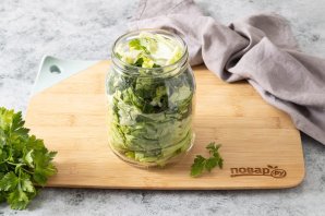 Зелень малосольная Зелень малосольная