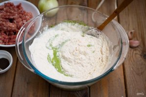 Зелёные пельмени со шпинатом Зелёные пельмени со шпинатом