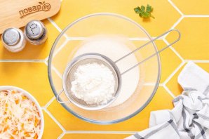 Пирожки с квашеной капустой Пирожки с квашеной капустой