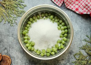 Варенье из крыжовника с апельсином и бананом Варенье из крыжовника с апельсином и бананом