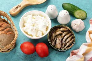 Закуска со шпротами Закуска со шпротами