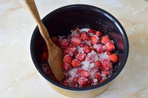 Варенье из клубники в мультиварке Варенье из клубники в мультиварке