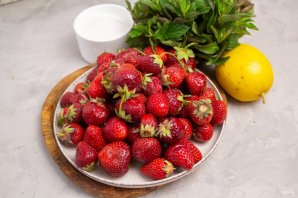 Варенье из клубники с лимоном и мятой Варенье из клубники с лимоном и мятой