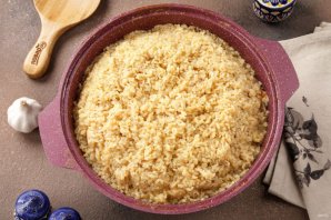 Плов с нутом и рисом Плов с нутом и рисом