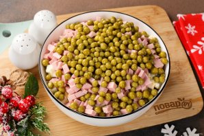 Салат "Оливье" на год Дракона Салат "Оливье" на год Дракона