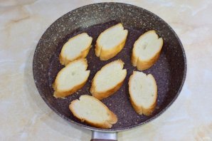 Бутерброды с горбушей соленой Бутерброды с горбушей соленой