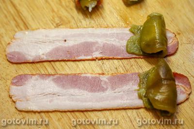 Рулетики из перца в беконе Рулетики из перца в беконе