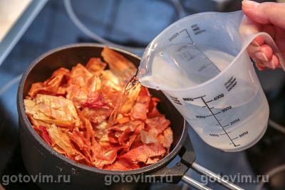 Яйца в луковой шелухе Яйца в луковой шелухе