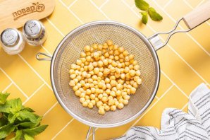 Салат с мятой