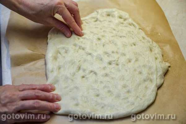 Фокачча с печеным чесноком и розмарином Фокачча с печеным чесноком и розмарином