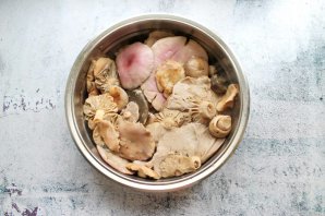 Сыроежки маринованные на зиму Сыроежки маринованные на зиму