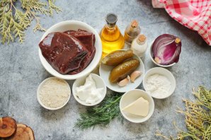 Печень с гарниром Печень с гарниром