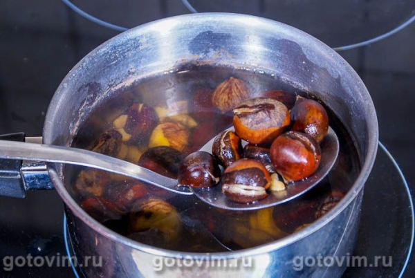 Курица с каштанами
