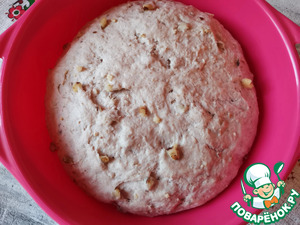 Хлеб с грецкими орехами