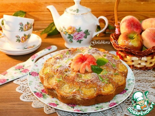 Пирог на кефире с персиками Пирог на кефире с персиками