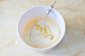 Оладьи с сыром и колбасой Оладьи с сыром и колбасой