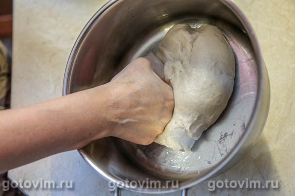 Мини-чебуреки посикунчики с кальмарами Мини-чебуреки посикунчики с кальмарами