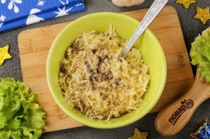 Фаршированные яйца "Глаз дракона" Фаршированные яйца "Глаз дракона"