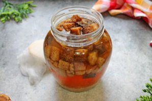 Квас из сухарей без дрожжей