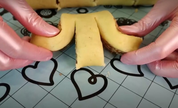 Всегда готовлю его из остатков сметаны. Мягкое и рассыпчатое печенье с орехами: все в восторге Всегда готовлю его из остатков сметаны. Мягкое и рассыпчатое печенье с орехами: все в восторге