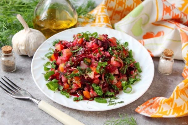 Винегрет со свежей капустой и огурцом Винегрет со свежей капустой и огурцом