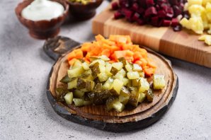 Салат винегрет с майонезом Салат винегрет с майонезом