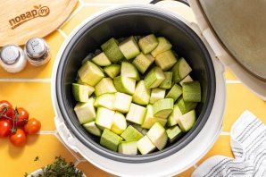 Кабачки в мультиварке Кабачки в мультиварке