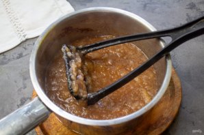 Пряное грушевое пюре