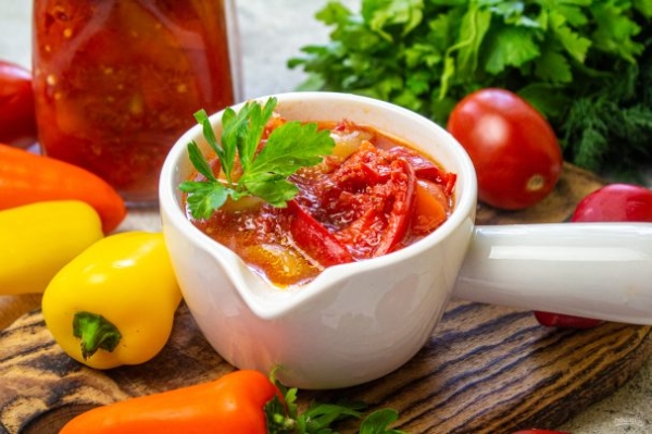 Мамино лечо Мамино лечо