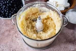 Черничный пирог с творогом Черничный пирог с творогом