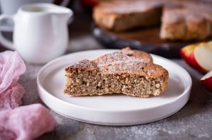 Бананово-овсяный пирог "Юлия" Бананово-овсяный пирог "Юлия"