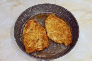 Отбивные из индейки с сыром Отбивные из индейки с сыром