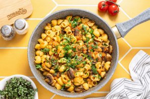 Макароны с шампиньонами