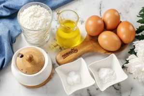 Бисквит на кипятке в мультиварке Бисквит на кипятке в мультиварке